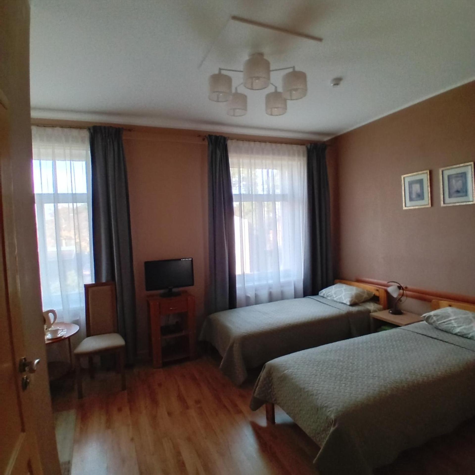 Juras Brize Hotel Вентспилс Екстериор снимка