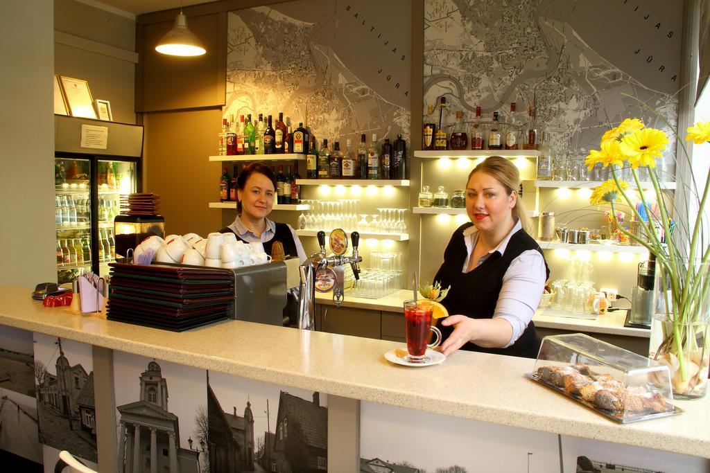 Juras Brize Hotel Вентспилс Екстериор снимка